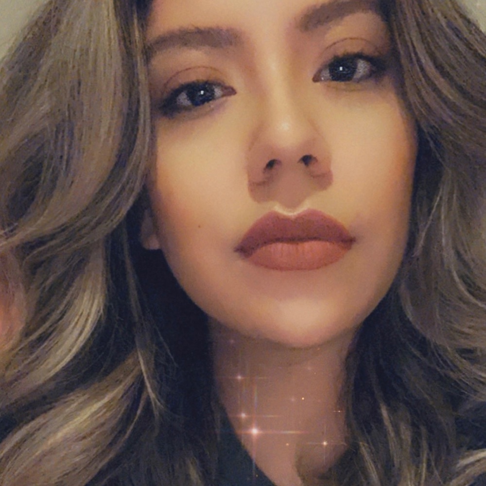 Meet your Posher, Priscilla